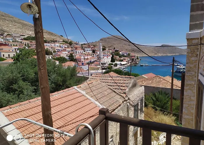 بيت للعطل Chrysodimi *