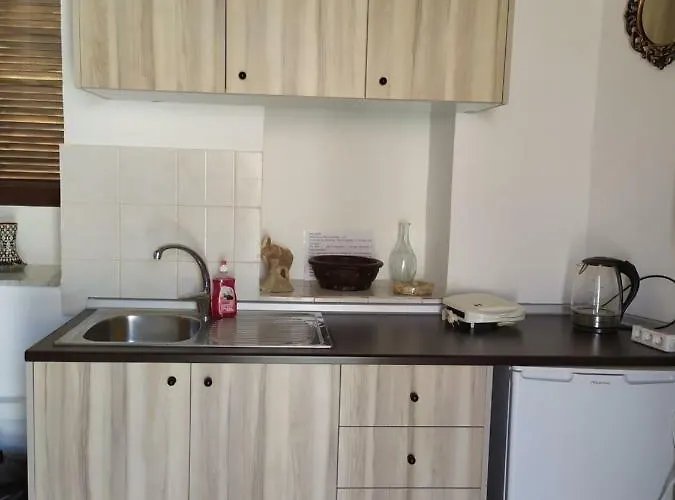 Chrysodimi Chalki Town