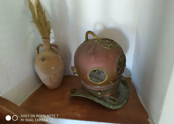 Chrysodimi بيت للعطل Chalki Town