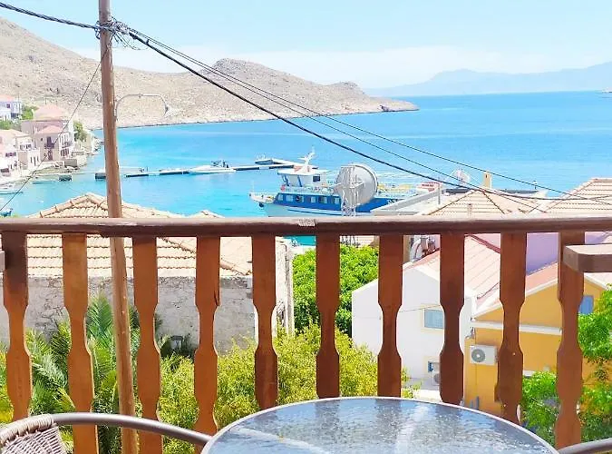 بيت للعطل Chrysodimi