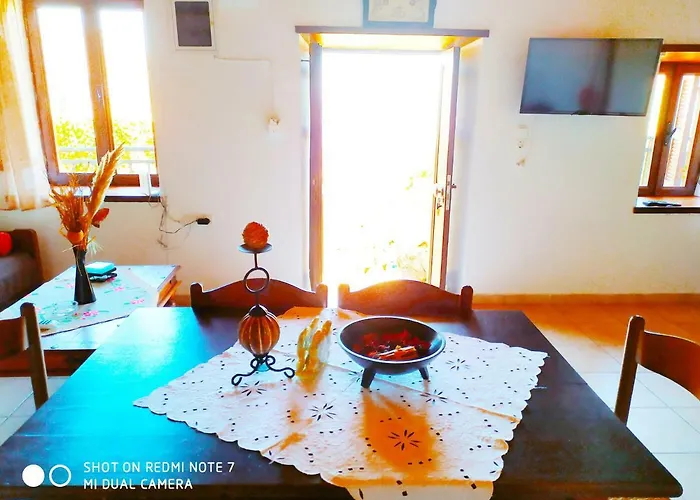 Chrysodimi Chalki Town