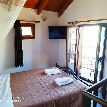 Chrysodimi בית נופש *